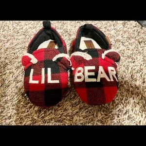 Dearfoams Lil Bear plaid slipper